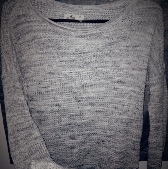 Pre-owned Hollister Gray Sweater.              Size XS - Picture 1 of 4